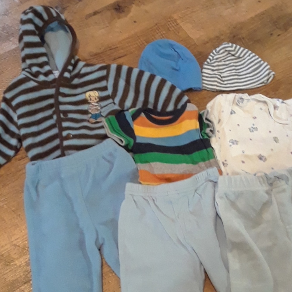 3 newborn boy outfits